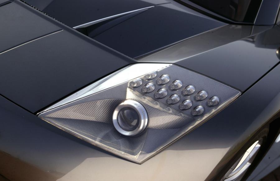 Детали экстерьера Chrysler ME Four-Twelve Concept 2004 года  (фото 4 из 46)